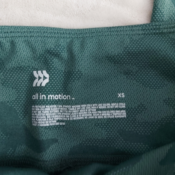 All in motion Green camo leggings - Picture 12 of 13